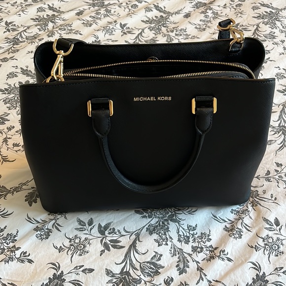 Michael Kors Savannah Saffiano Leather Satchel - Picture 2 of 7